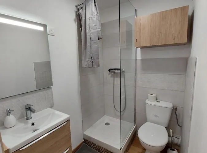 Confort En Front De Avec Acces Direct Daire