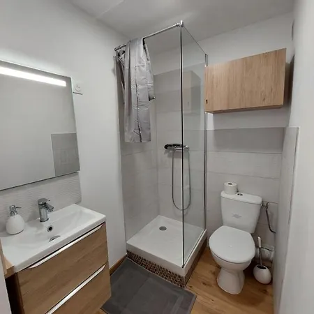 Confort En Front De Avec Acces Direct 아파트