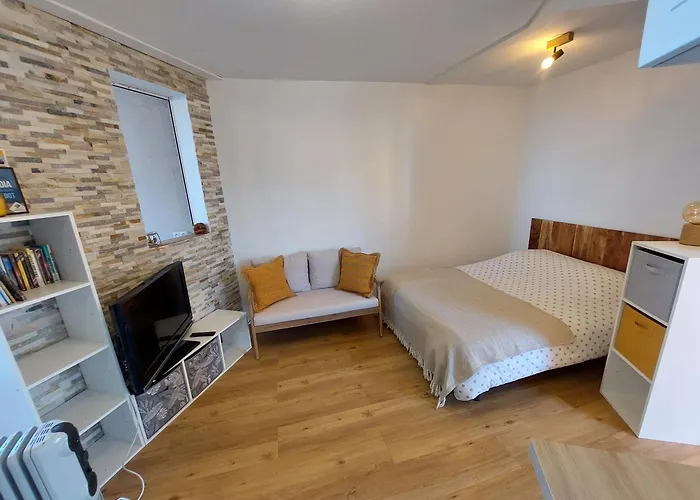 Confort En Front De Avec Acces Direct *